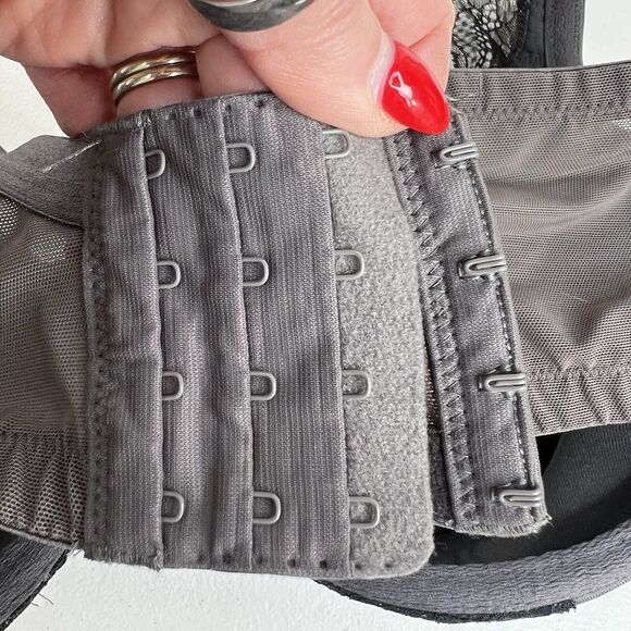 Cacique 42DD Smooth Lightly Lined Full Coverage Bra With Lace Gray Pink Bow - Picture 9 of 16